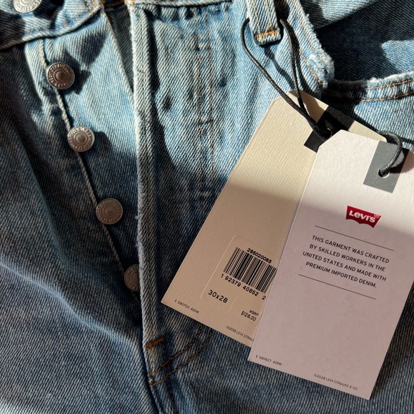 NWT Levi's 501 ripped skinny jeans size 30x28 - Picture 8 of 9